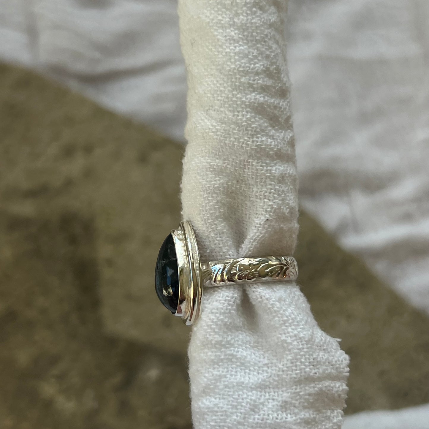 Moss Teal Kyanite - Size 6