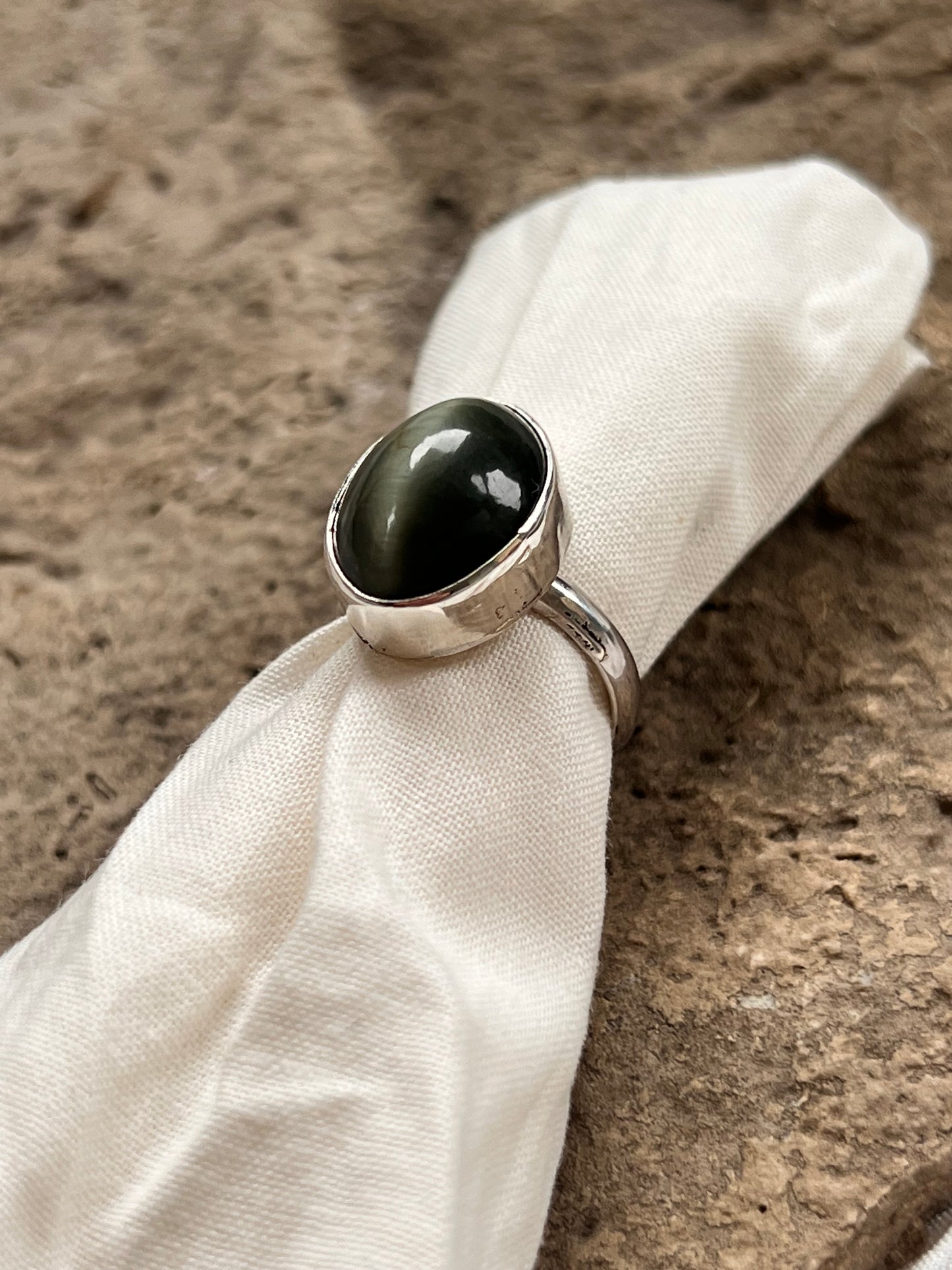 Cats Eye Ring - Size 7