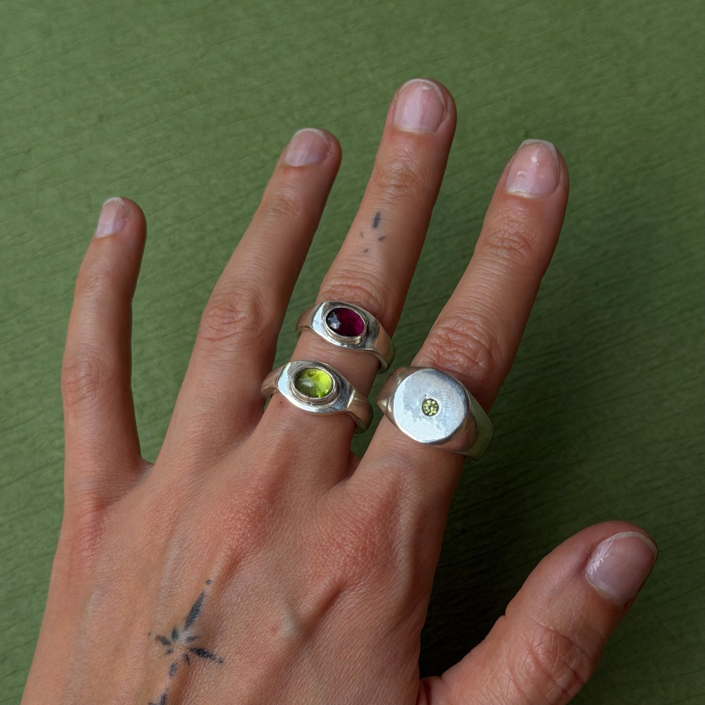 Peridot Signet - Size 7